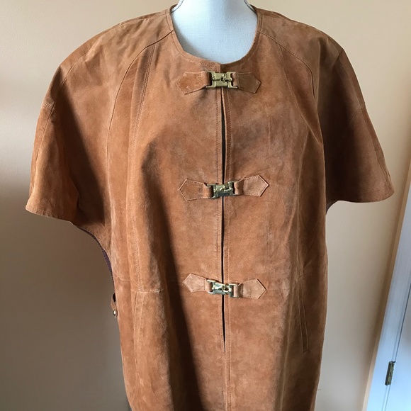 Soft Surroundings Jackets & Blazers - Soft Surroundings brown leather cape